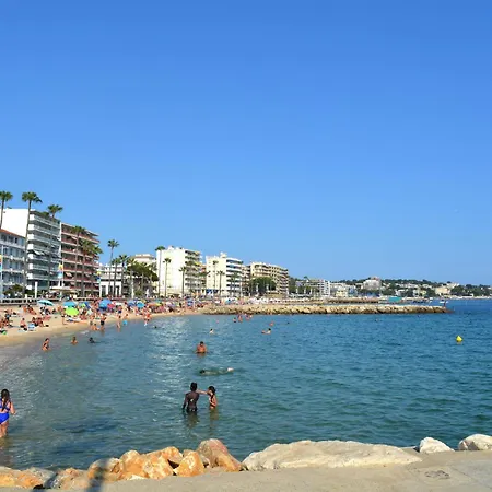 D'hotes En Rez De Avec Piscine 3* Antibes