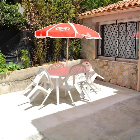 Konukevi D'hotes En Rez De Avec Piscine Antibes