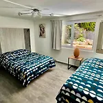 D'hotes En Rez De Avec Piscine