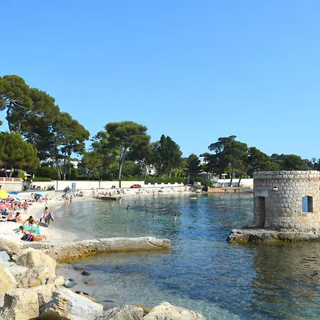 Vendégház D'hotes En Rez De Avec Piscine Antibes